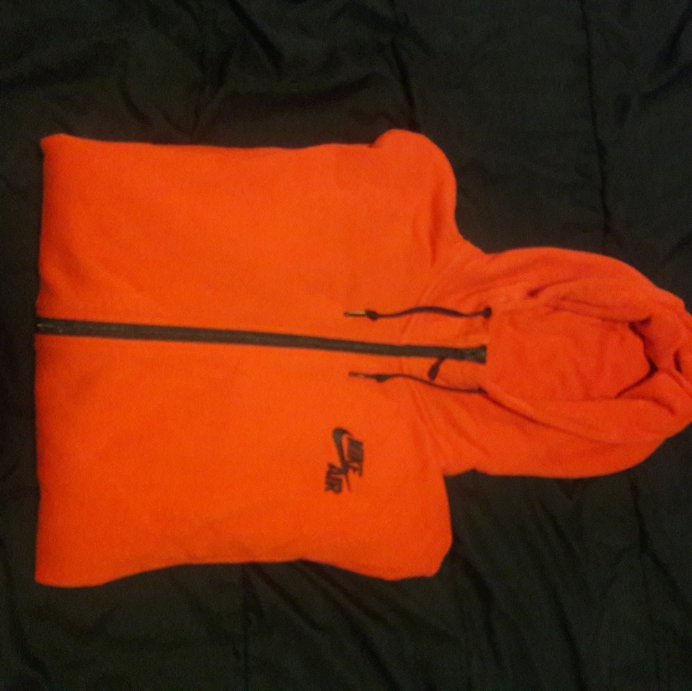 NEW NIKE AIR RED FLEECE SWEATER